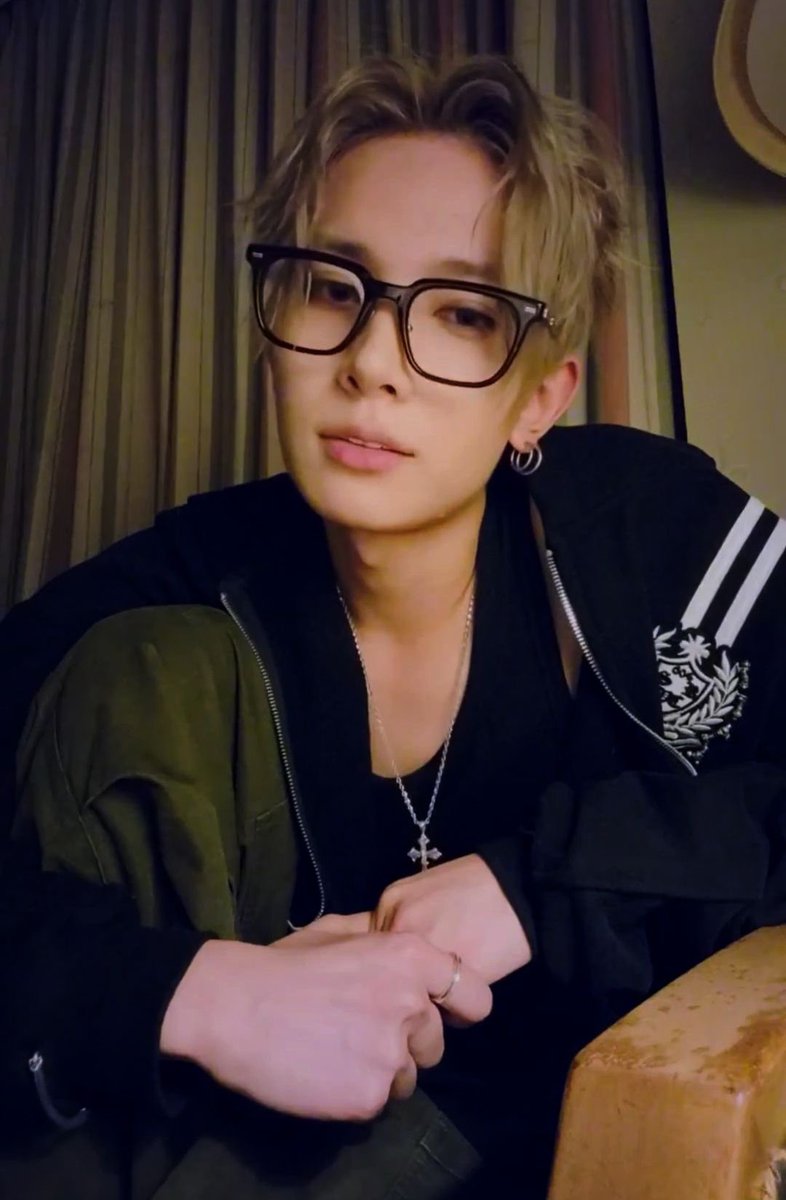 งอนเมะเรื่องอารัยดีน้า   (พึ่งง้อไปสามนาทีก่อน)