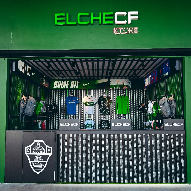 elchecf's tweet photo. 🆕 Nueva 𝐓𝐢𝐞𝐧𝐝𝐚 𝐄𝐂𝐅 en el interior del estadio Martínez Valero

El nuevo punto de venta, situado en Preferencia, abrirá por primera vez este viernes. La inauguración oficial tendrá lugar a las 20:00 horas, con la presencia de Joaquín Buitrago, presidente del Elche CF 💚