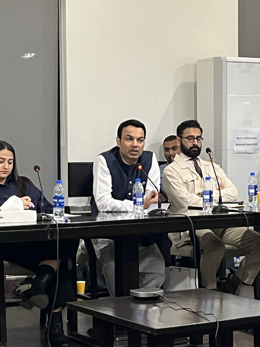 Mahbub Ul Haq Research Centre tweet media