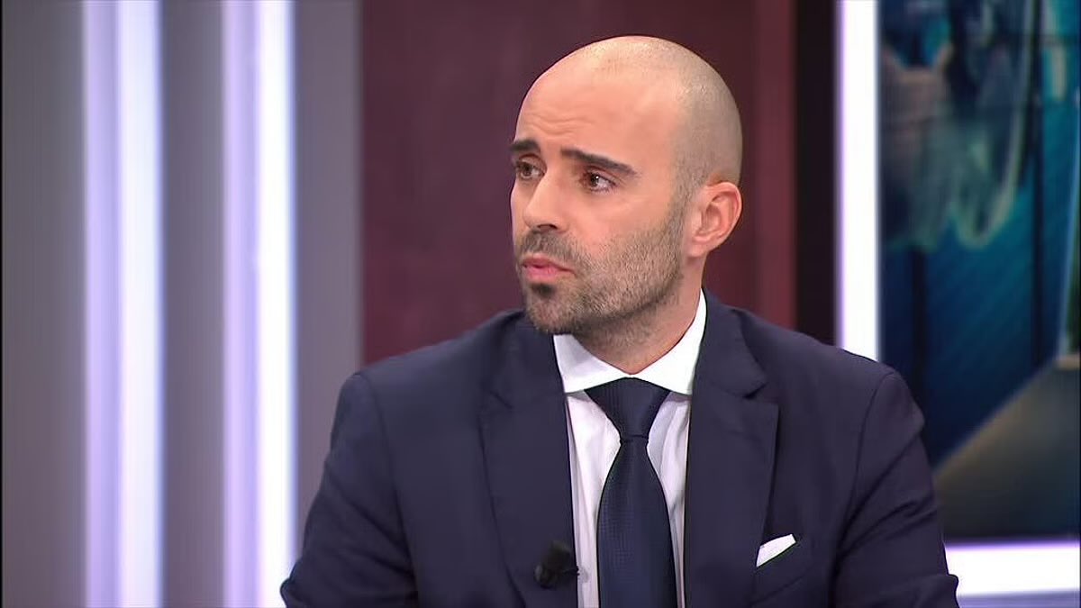 Vou voltar a tocar neste assunto uma última vez, mas a melhor opção possível era o João Diogo Manteigas. 

Em 2029 teremos uma segunda oportunidade para fazer o certo.