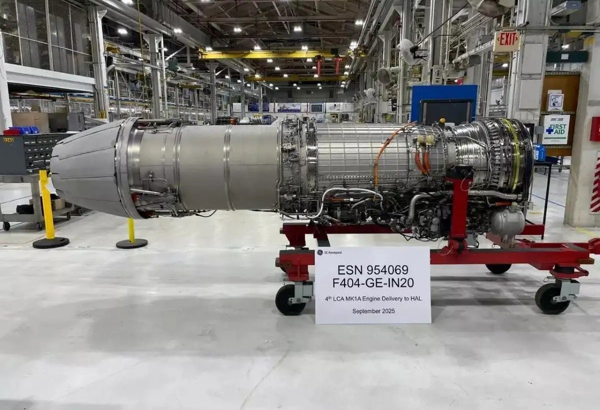 Loktantraa1's tweet image. #Breaking HAL signs agreement with US&apos; GE Aerospace for the supply of 113 Nos of F404-GE-IN20 engines and support package for execution of 97 LCA Mk1A programme.

#DefenseTech #defensenews