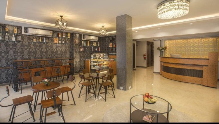 Staythcom's tweet image. #โรงแรมสุดคุ้ม V One Pride-Sukhumvit 22 trip.com/t/vjj6KtlRBS2 ที่พักดี ห้องพักดี ในสุขุมวิท 22 #สุขุมวิท #sukhumit #bangkok #กรุงเทพ #thailand #ไทย