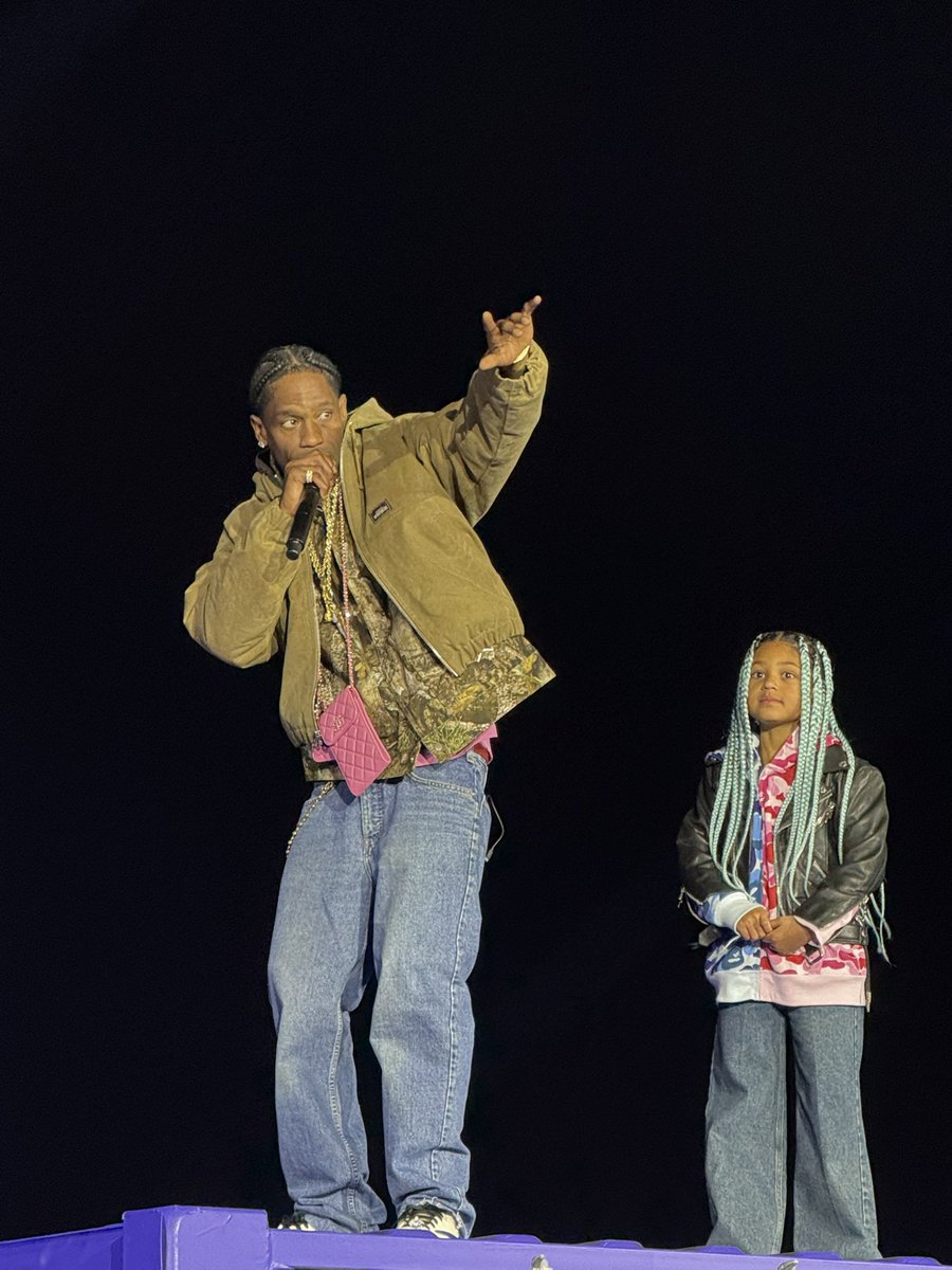 sunikick's tweet photo. TravisScott🔥 https://t.co/767R3dkpHl