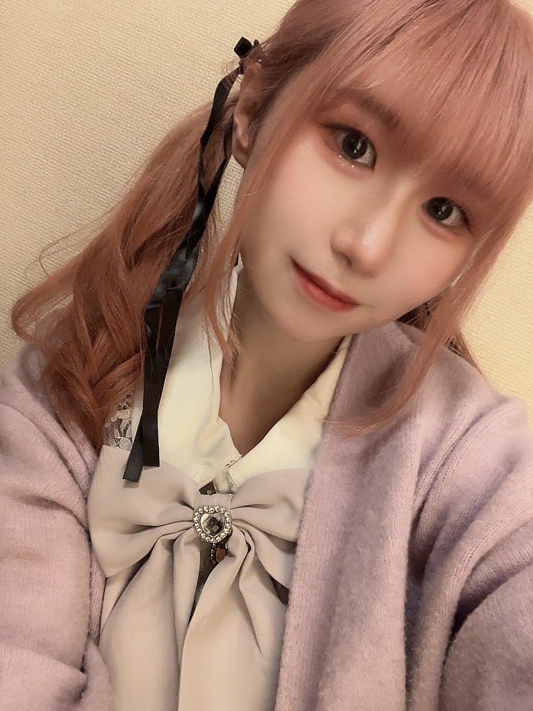 髪を染めるなどしました😁