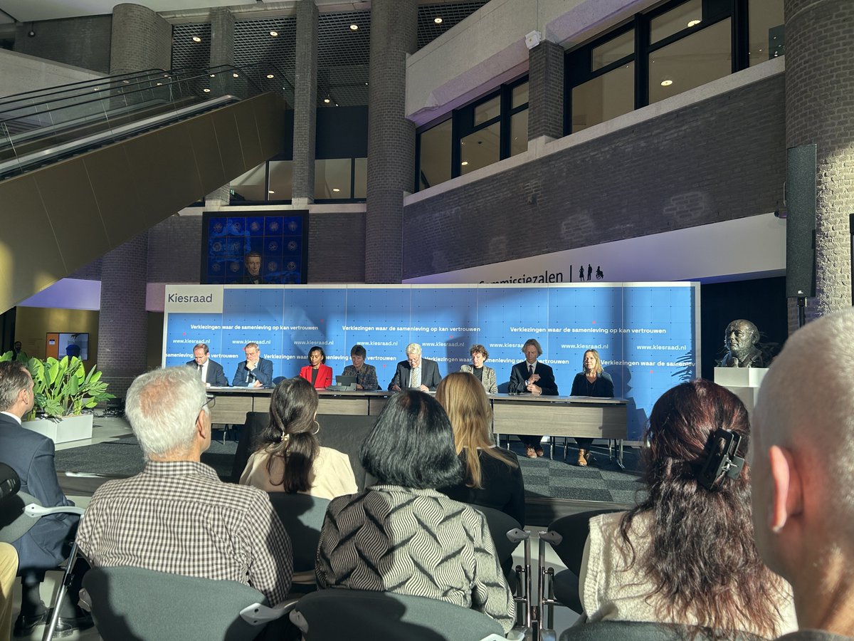 Omied Chalebyani tweet media