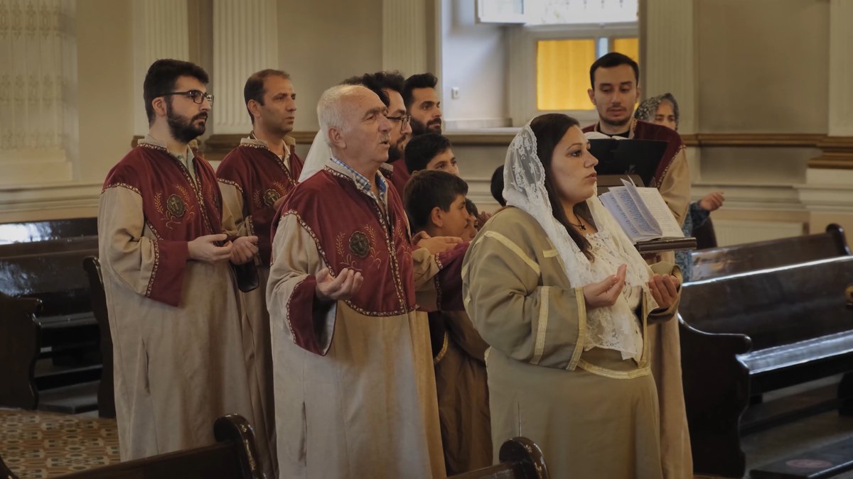 Mast Anyuta oz mushukining ustasi emas. Mast Anyuta oz mushukining ustasi emas.