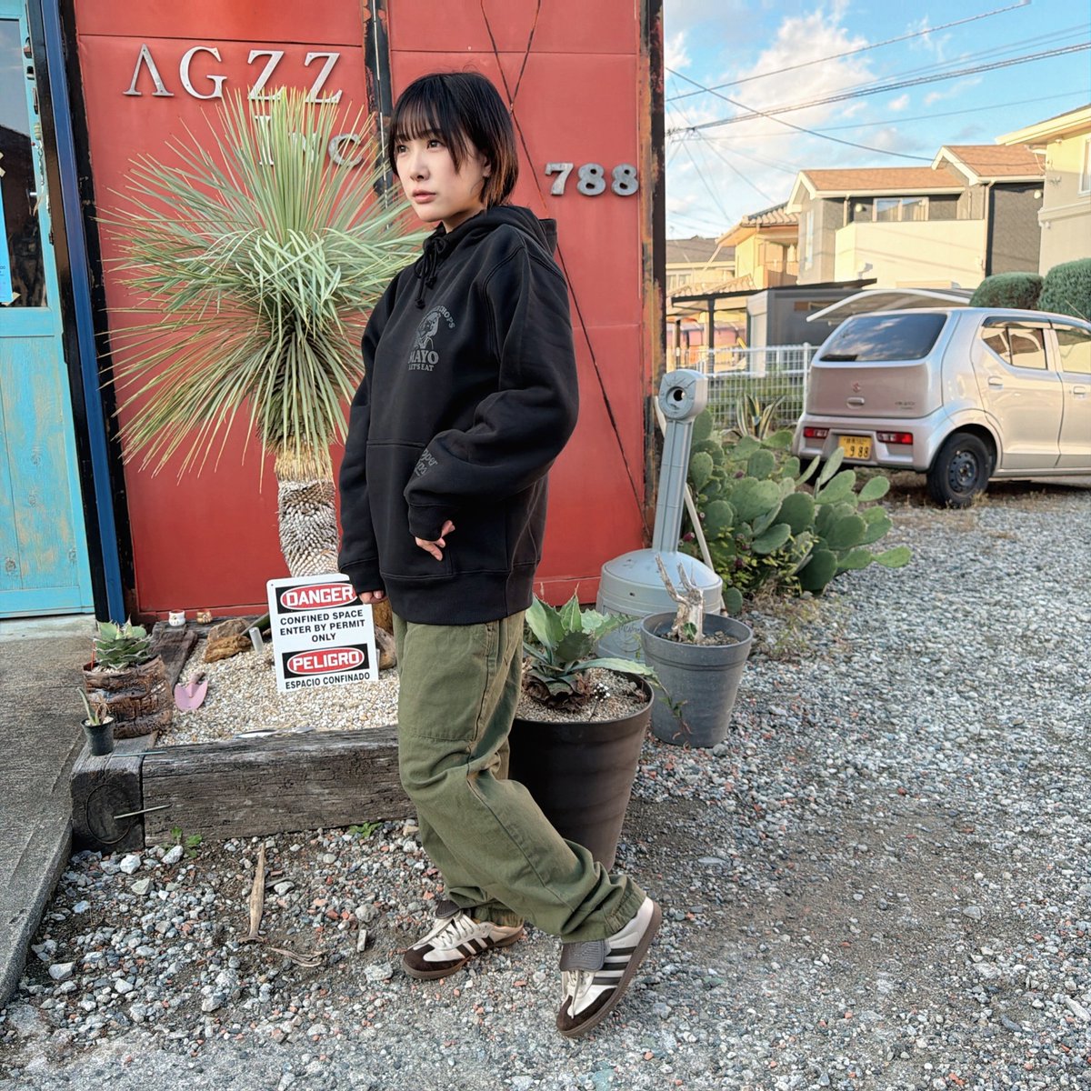 ❣️新グッズ販売開始しました❣️
販売期間は11月7日20時〜11月16日23:59の
期間限定完全受注販売です！！！  
🍤えびまよ　 x.gd/kkfsr 
🥷武士飯さん x.gd/igkMj
どんなのが喜んでもらえるか超絶頑張って考えました！！！
よろしくお願いいたします！！！！！！