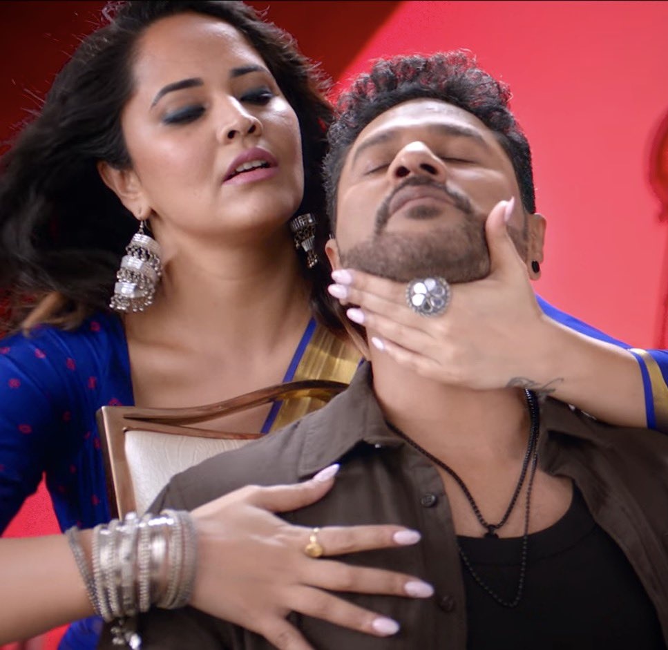 Anasuya New Saree collections Hot Anasuya | iiQ8 Entertainment
