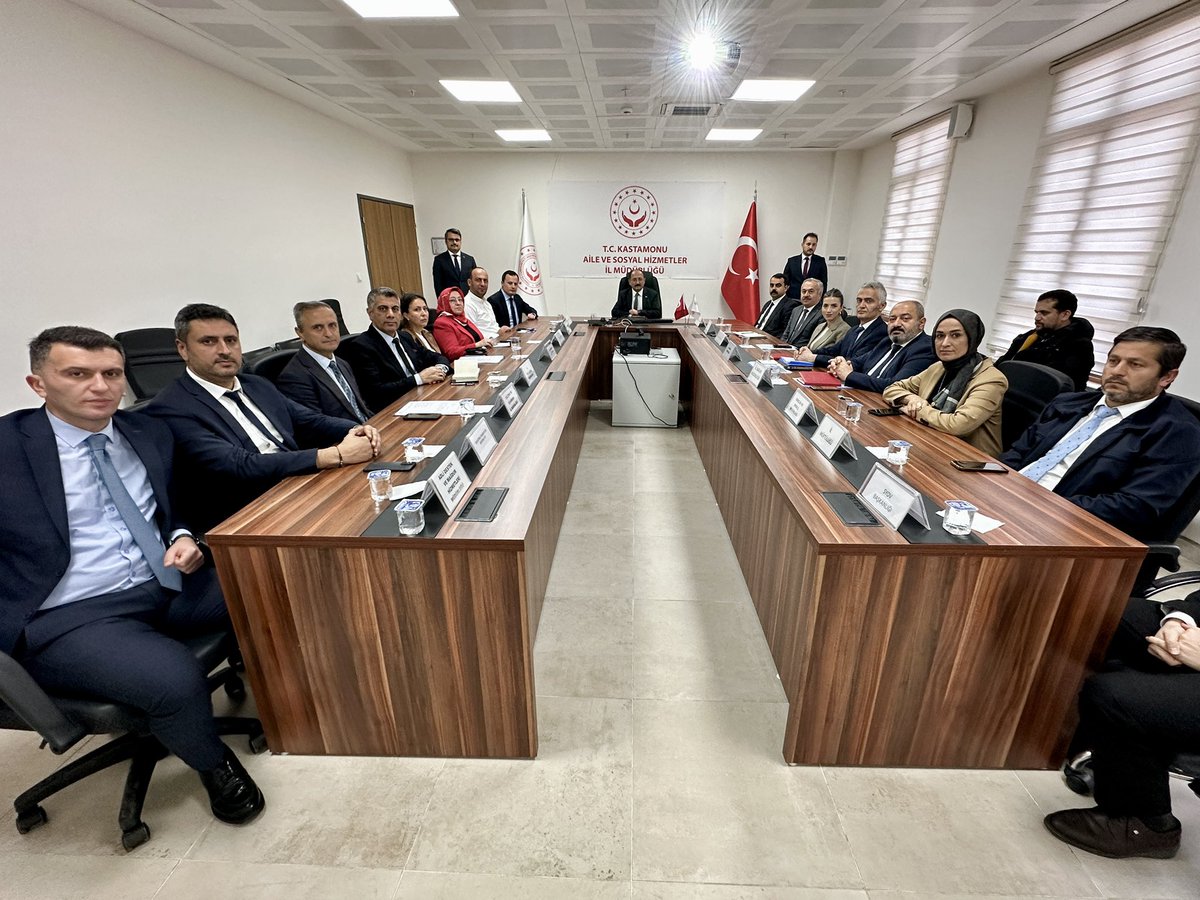 👥  5395 Sayılı Çocuk Koruma Kanunu kapsamında verilen Koruyucu ve Destekleyici Tedbir Kararlarının Uygulanması Hakkındaki Yönetmelik gereğince, Çocuk Koruma İl Koordinasyon Kurulu’nun 2025 yılı 5. toplantısı gerçekleştirildi.

instagram.com/p/DQwMpS6iBdc/…