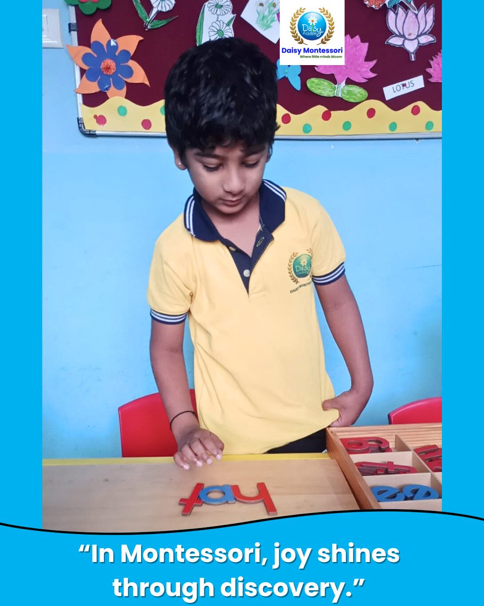 MontessoriDaisy's tweet image. The Moveable Alphabet helps children express ideas long before writing, building confidence one word at a time.  #daisymontessori #MontessoriMoments #LearningThroughDoing