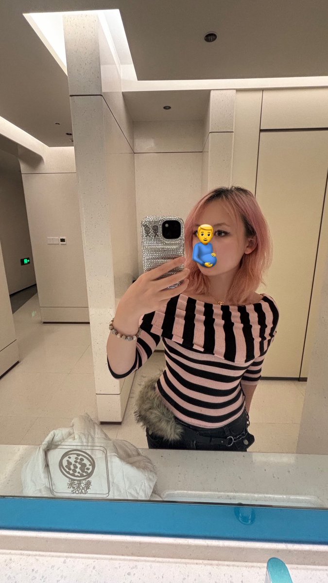 palgulee's tweet image. 나부부 사서 기분 좋으미