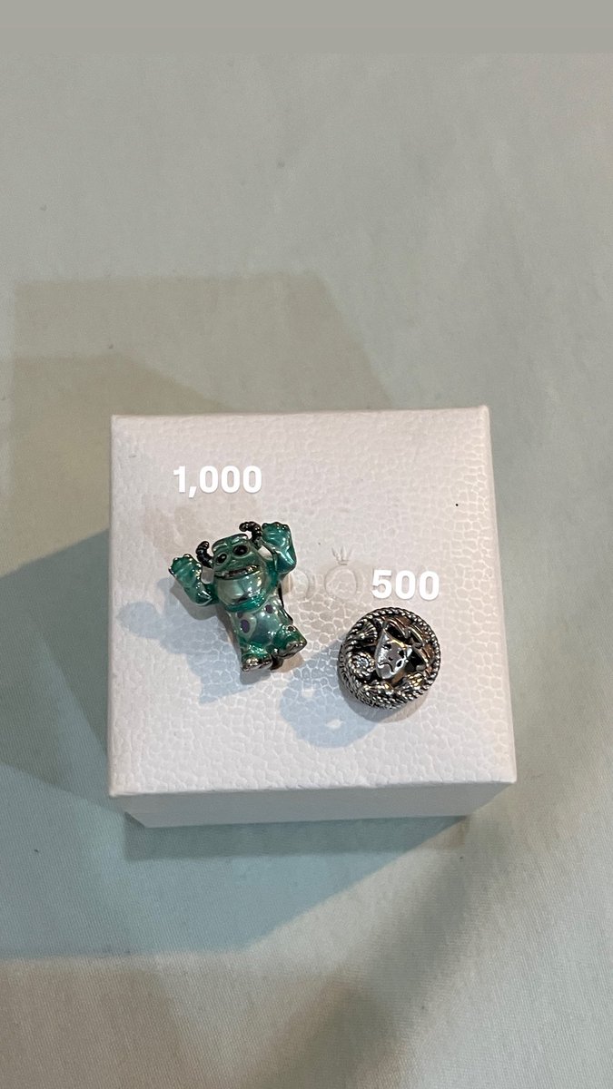 Godjibilol's tweet image. ส่งต่อ charm pandora
-ส่งฟรี
-รับทั้งคู่มีกล่องให้นะคะ
-ตัวmonster 1,000
-ตัวทางขาว500

ราคาคุยได้นะคะ
ขอดูเพิ่มเติมได้ค่า
#ส่งต่อpandora #pandoraมือสอง 
#charmpandora #pandora #แพนโดร่า