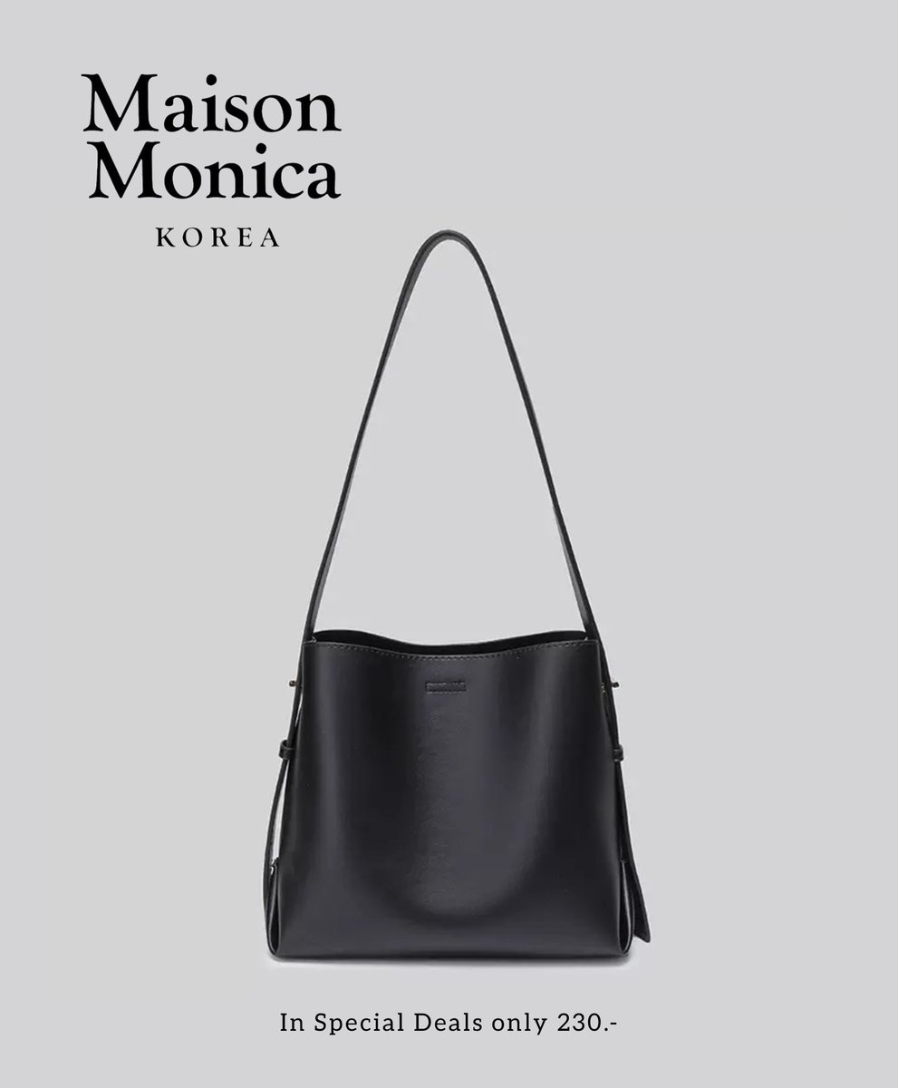 ใบนี้มามากกก กระเป๋าที่คนเกาหลีกำลังฟีเว่อ ทรง bucket bag ที่ใครๆก็ต้องกรี้ดด 
ไม่แปลกใจที่คนชอบเยอะ เพราะใส่ของจุมากจริงๆ5555 ตอนนี้เหลือแค่200กว่าเอง ลดจากพันต้นๆเลย ทรงนี้เริ่ดมาก 𝜗𝜚🖤✨