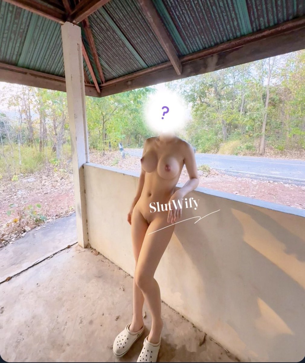 ชอบอวดเมียสุด ๆ เพราะเมียไม่ใช่แค่สวยธรรมดา แต่แซ่บแบบที่ใครเห็นก็ต้องหันมอง พาไปไหนก็มั่นใจเต็มร้อย รสนิยมง่าย ๆ คืออยากให้ทุกคนรู้ว่าเมียผมเด็ดจริง ของดีมีไว้โชว์ ไม่ใช่เก็บไว้คนเดียว #เอาท์ดอร์  #outdoor #exhibwife