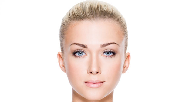 LObservatori_V's tweet image. Paraula del dia 💪✌😉

Faç, -aces
(Del llatí facĭe, cara.)

1. Cara d’una persona o animal.
2. D’una cosa, la seua cara anterior.
3. En la peixca, la boca de la nansa, que té forma d’embut, per a on entra el peix.
4. La Santa Faç, llenç de la... 👇
diccionari.llenguavalenciana.com/general/consul…