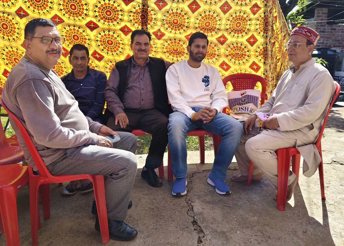 rishav_pandav's tweet image. आज #बैजनाथ में विभिन्न सामाजिक समारोह में अपनी उपस्थिति दर्ज करवाई...🙏🙏🙏
#जय_श्री_राम

रिशव पांडव