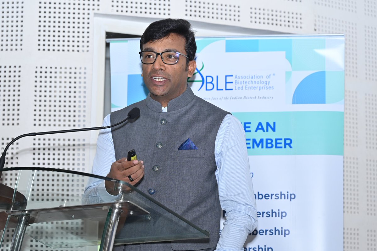 csir_ncl's tweet image. Mr. Mainak Chakraborty, Co-Founder and CEO of GPS Renewables Pvt. Ltd., Mumbai, delivered the R. A. Mashelkar Endowment Lecture today on the topic “Renewable Oil &amp;amp; Gas: How Climate and Energy Security Are Shaping Its Future – and What It Means for All of Us.”
@CSIR_IND #CSIRNCL