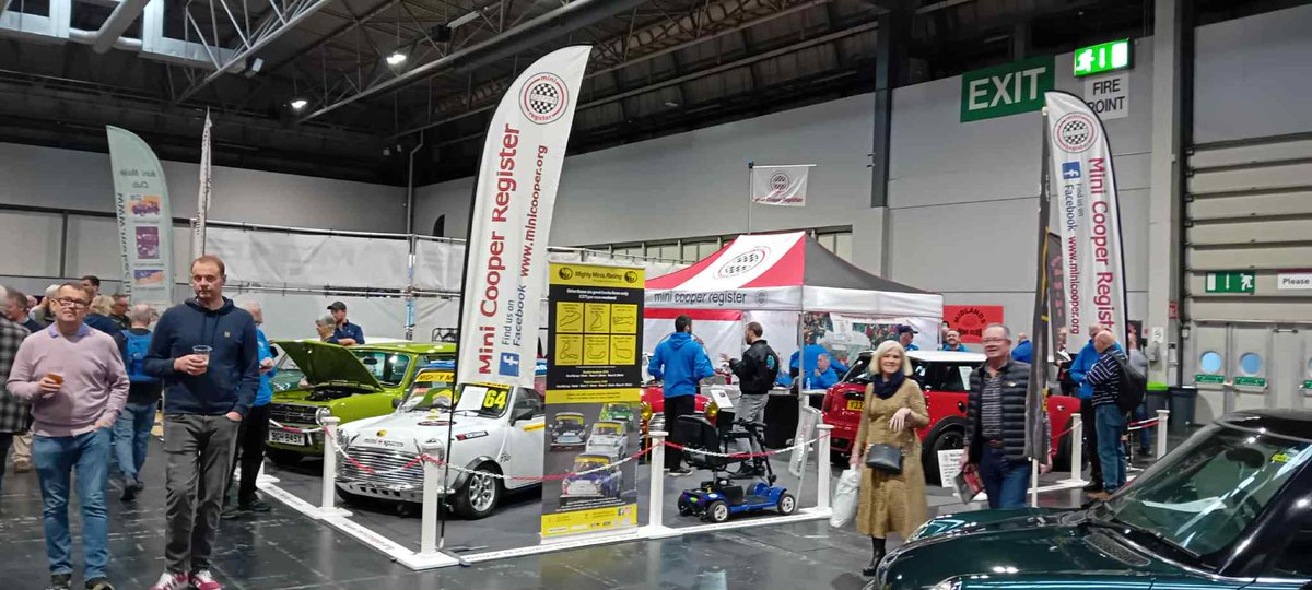 Mini Cooper Register tweet media