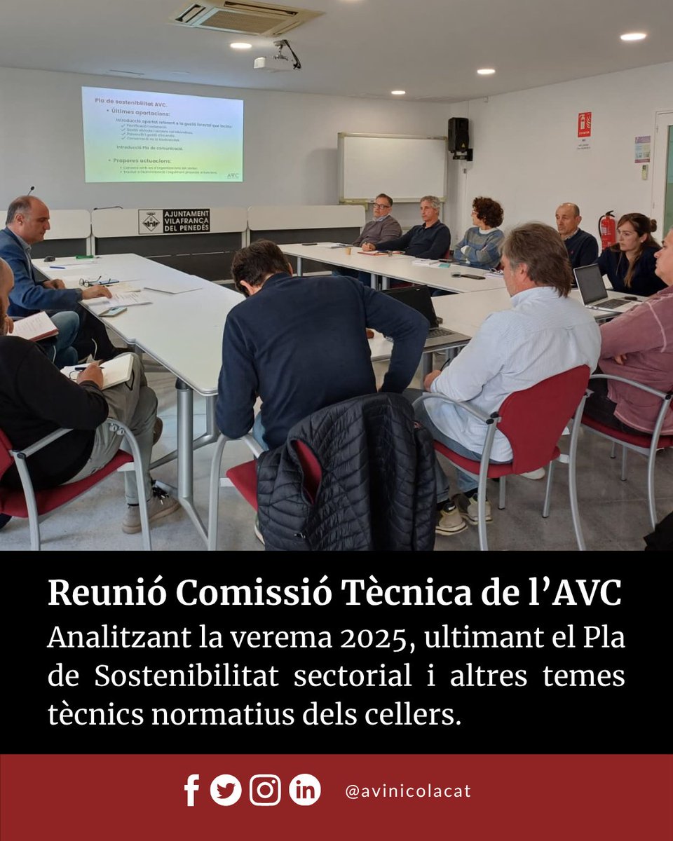 avinicolacat's tweet photo. La Comissió Tècnica de l'AVC reuneix trimestralment a diferents tècnics dels cellers per treballar, analitzar i proposar temes referents a la normativa sectorial o temes de viticultura, enologia, ...
Ha estat una verema sense massa incidències tot i que molt avançada.
#vicatalà https://t.co/GCee395u0S