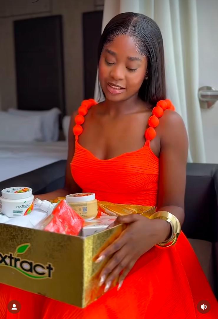 Dishadavid73801's tweet image. Dede The Baddest Influencer 
My Orange Flavored Cupcake 🧁😘 
Switching to Extract ASAP 🔥 

DEDE X EXTRACT
DEDE THE INFLUENCER

#DedeAshiogwu 
#Extract