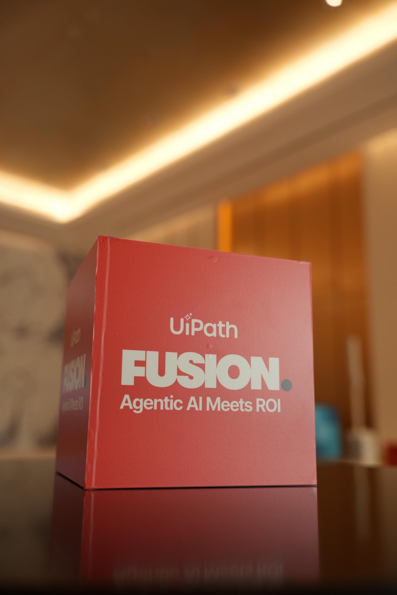 robots4testing's tweet image. Innovation is cool. ROI is cooler. #AgenticAI gives you both. 😏 Here&apos;s a glimpse of #UiPathFUSION Dubai—where bold ideas meet real results.