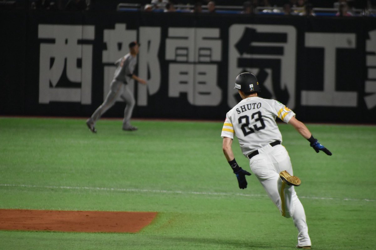 そして日本一‼️
野球のことたくさん話してもいいよってお兄さん会いにきて欲しいな🥺🌷