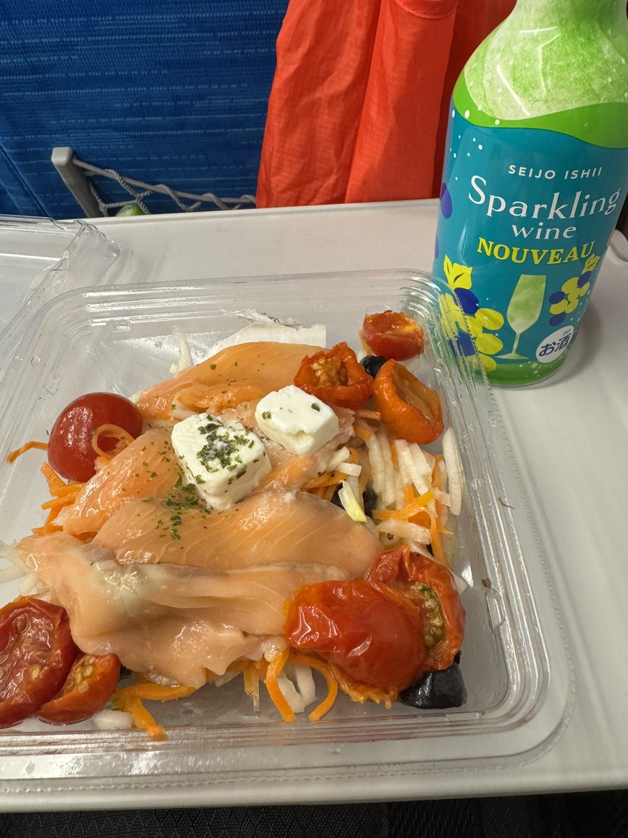 週末の川越遠征は前乗り〜
居酒屋新幹線で向かいます