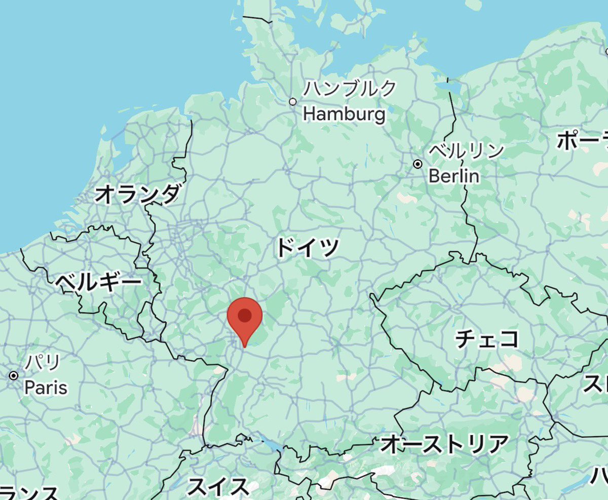 人生であと何度、常識がぶっ壊れる様な体験ができるかなぁ〜！最近はとてもピラミッドが見てみたい。とりあえず、次のYouTube動画は〜この辺りを弾いて旅します〜🇩🇪🎹