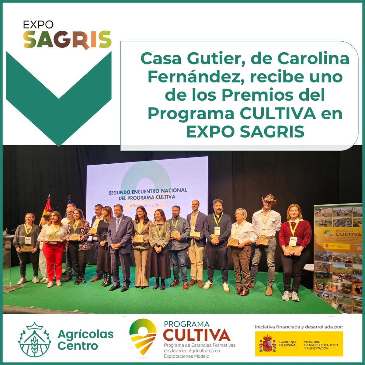 AgricolasCentro's tweet image. Orgullo para el COITACentro🌿
Carolina Fernández, de Casa Gutier, reconocida por el Ministro Luis planas como una de las explotaciones modelo del #ProgramaCultiva en #ExpoSagris2025

¡Enhorabuena a todos los premiados!👏🏻
#emprendimientorural#relevogeneracional