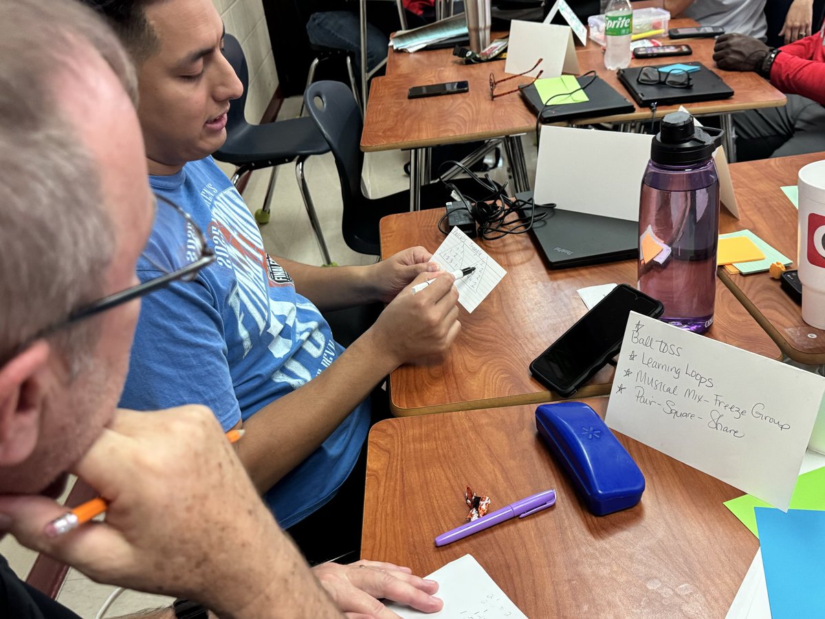 robert_ferreiro's tweet image. Had a great time working with the incredible #SecondaryMath teachers at @JudsonISD! Appreciate your energy, insights, and commitment to student success. #PD #MathEducation