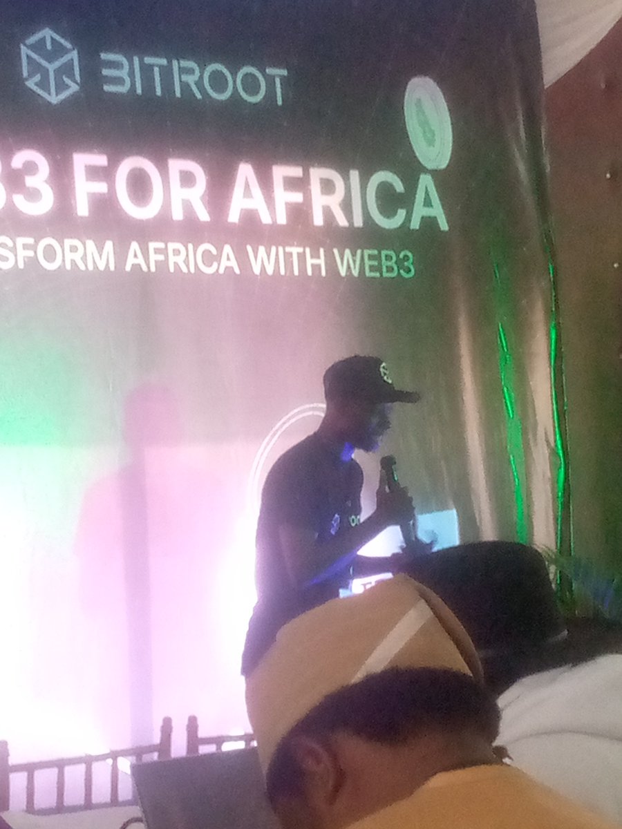 YoungDlaw1234's tweet image. I&apos;m excited to be among the invitees of the #BITROOT 
Which main aim is to bring digital skills at large to visualization in Africa.
@Bitroot_
#bitroot
#Web3Community 
#web3forafrica