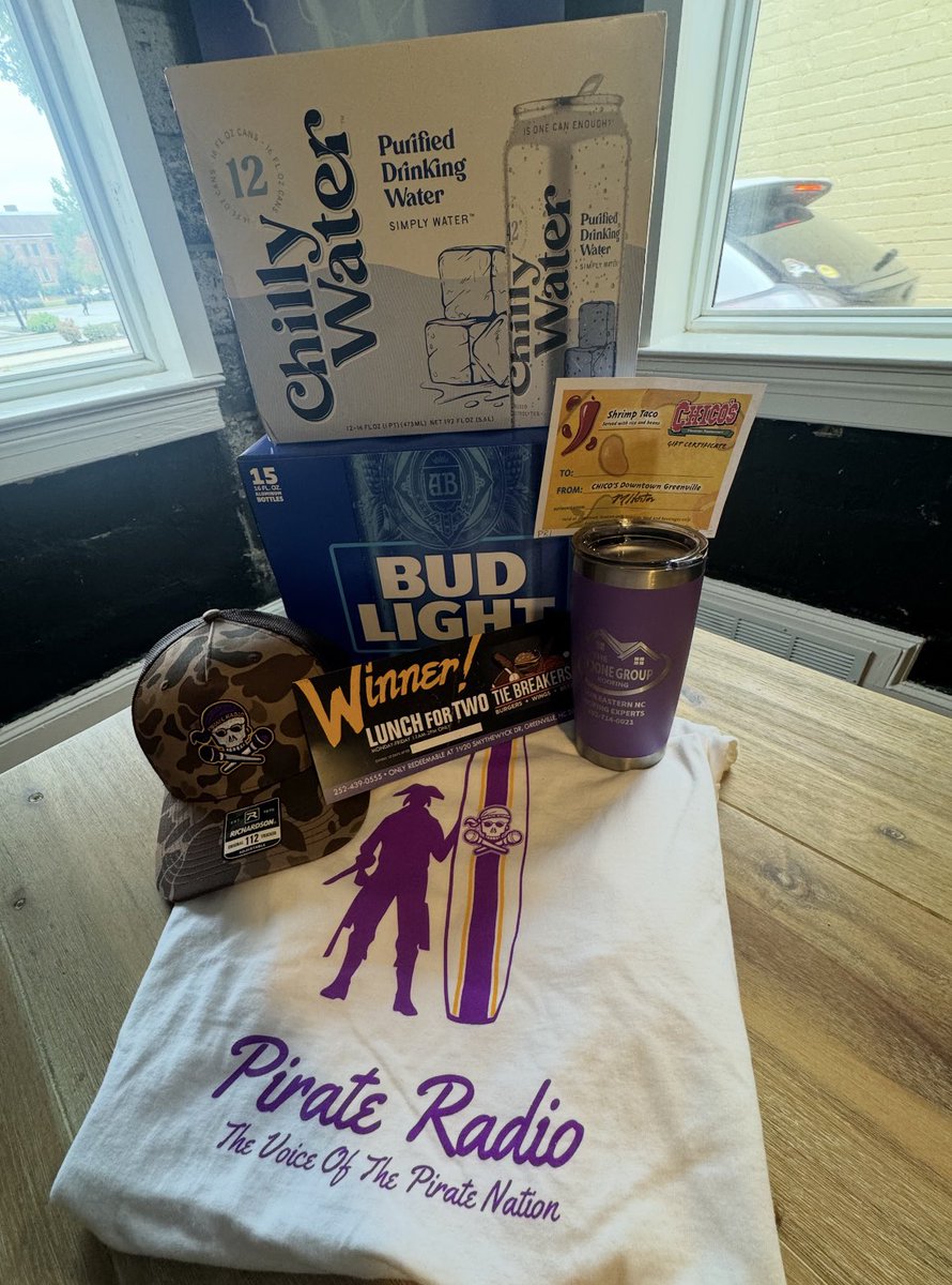 🚨GIVEAWAY ALERT🚨
RT &amp; FOLLOW <a href="/PR927FM/">Pirate Radio ☠️</a> for a chance to win this awesome #FreeBeerFriday prize package ! 21 &amp; older only 
#Stations4Winners🏴‍☠️