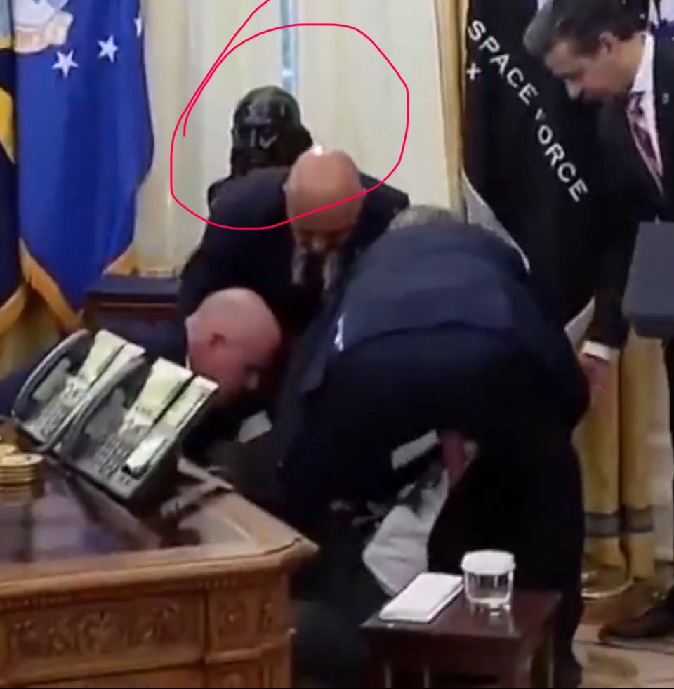 27Steph77🇺🇸 tweet media