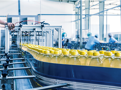 MachBuild's tweet image. Driving efficiency in the beverage industry | Machine Building bit.ly/4qI7AzT @RegalRexnord