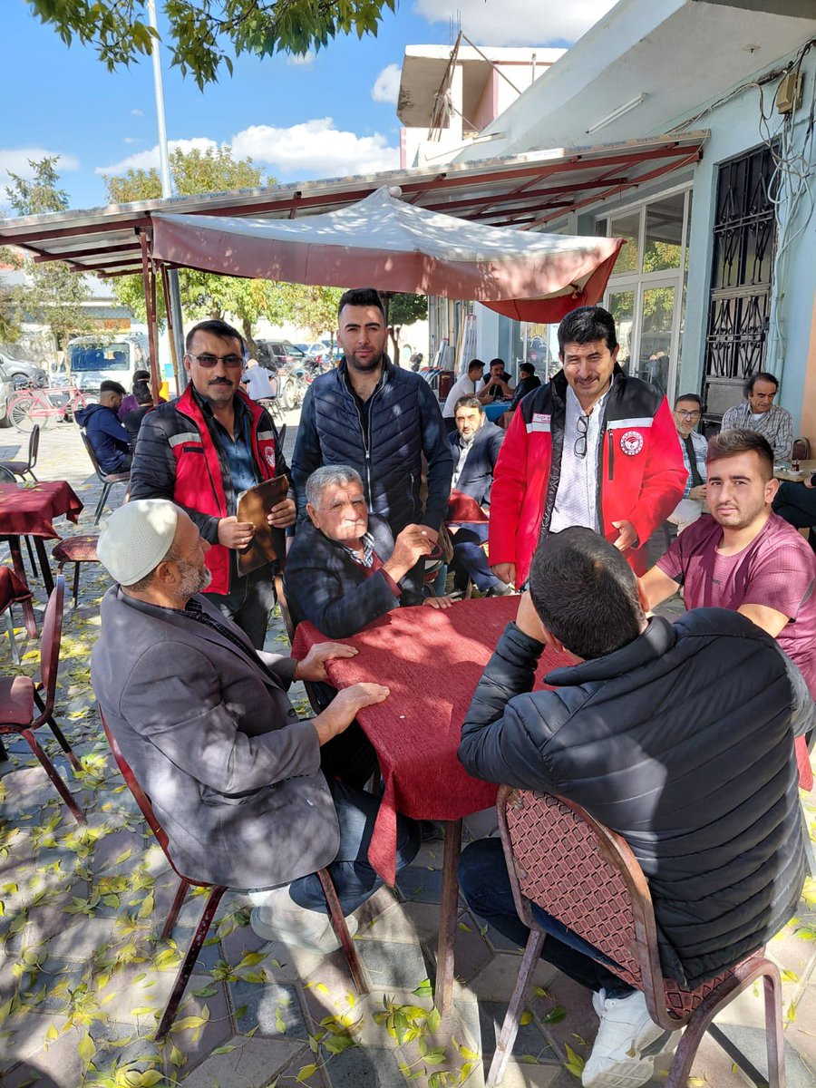 🌾 Nevşehir’de “Cuma Buluşmaları” Devam Ediyor 🌾

📆 7 Kasım 2025 tarihinde gerçekleştirilen Cuma Buluşmaları eğitim ve yayım programı kapsamında üreticilerimiz bilgilendirildi.