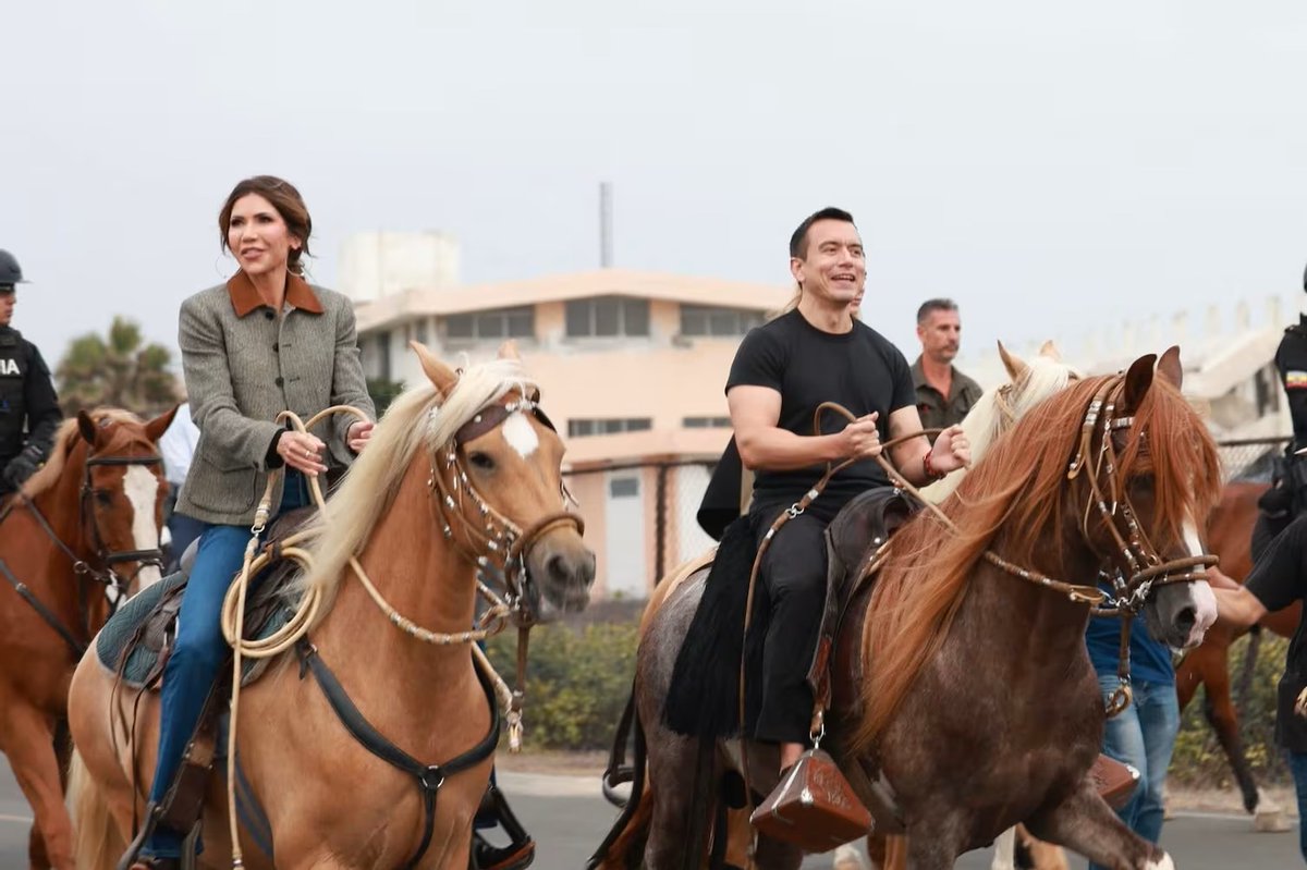 Segunda visita de Kristi Noem: un espaldarazo político de EE. UU. para Daniel Noboa - dialoguemos.ec/2025/11/segund…