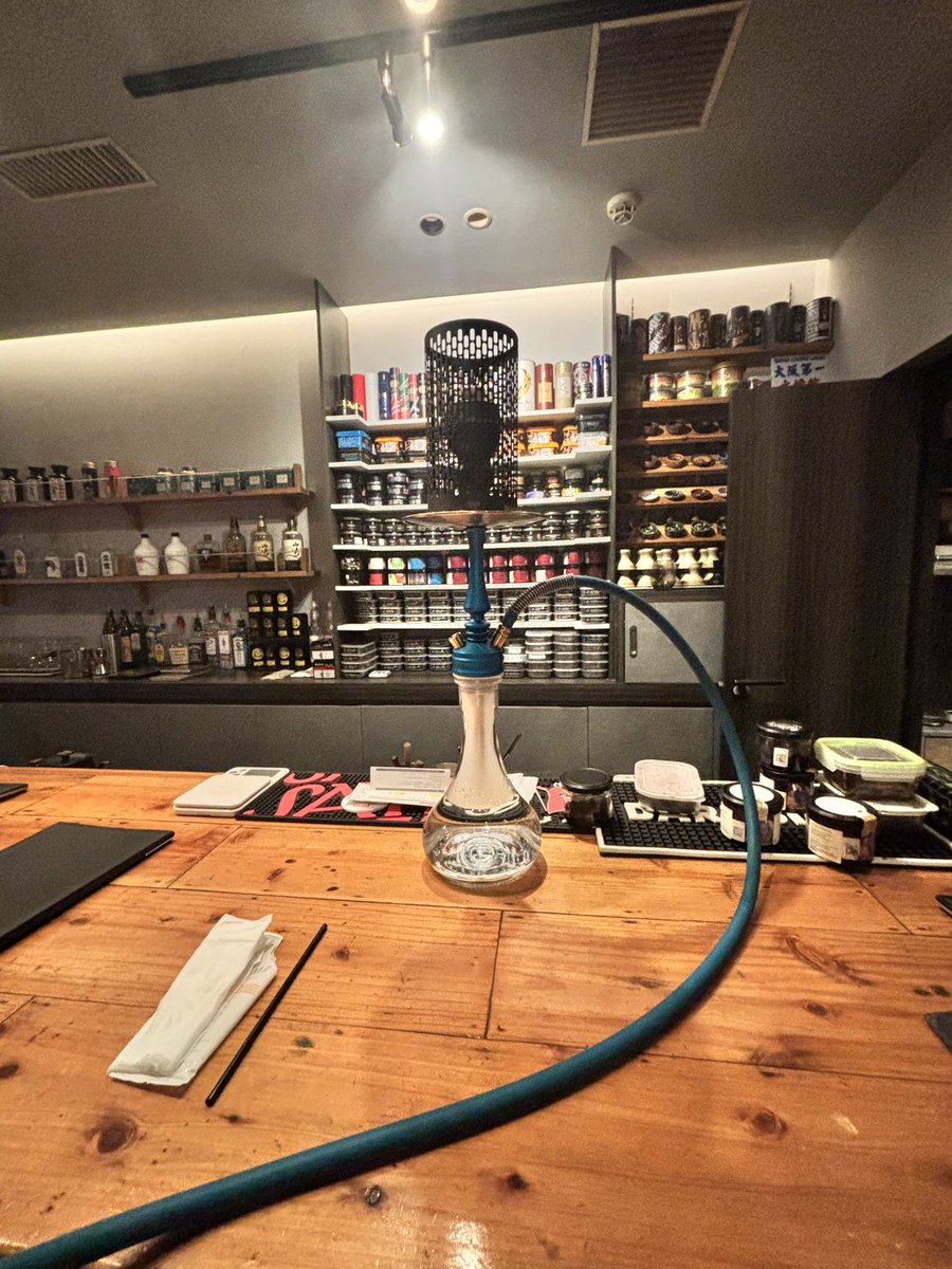 ラルーチェー！！
ダークのてっぺん吸いにきたよ！！
<a href="/LaluceShisha/">𝐒𝐡𝐢𝐬𝐡𝐚 𝐋𝐨𝐮𝐧𝐠𝐞 𝐋𝐚𝐋𝐮𝐜𝐞</a>