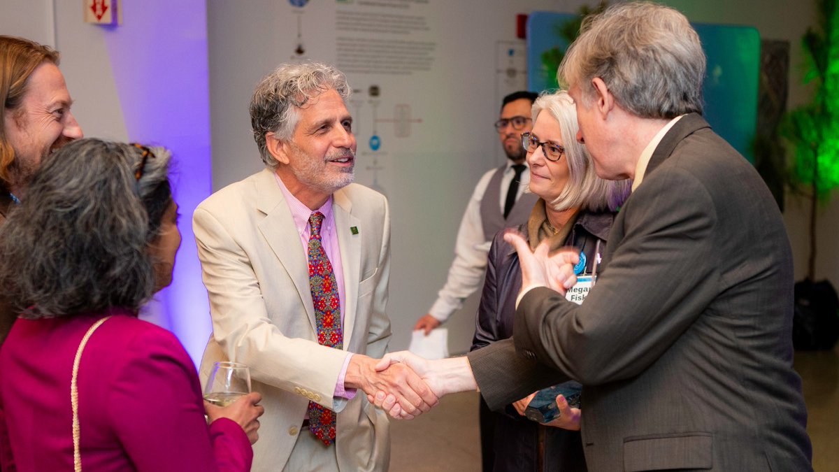 Casey Trees tweet media