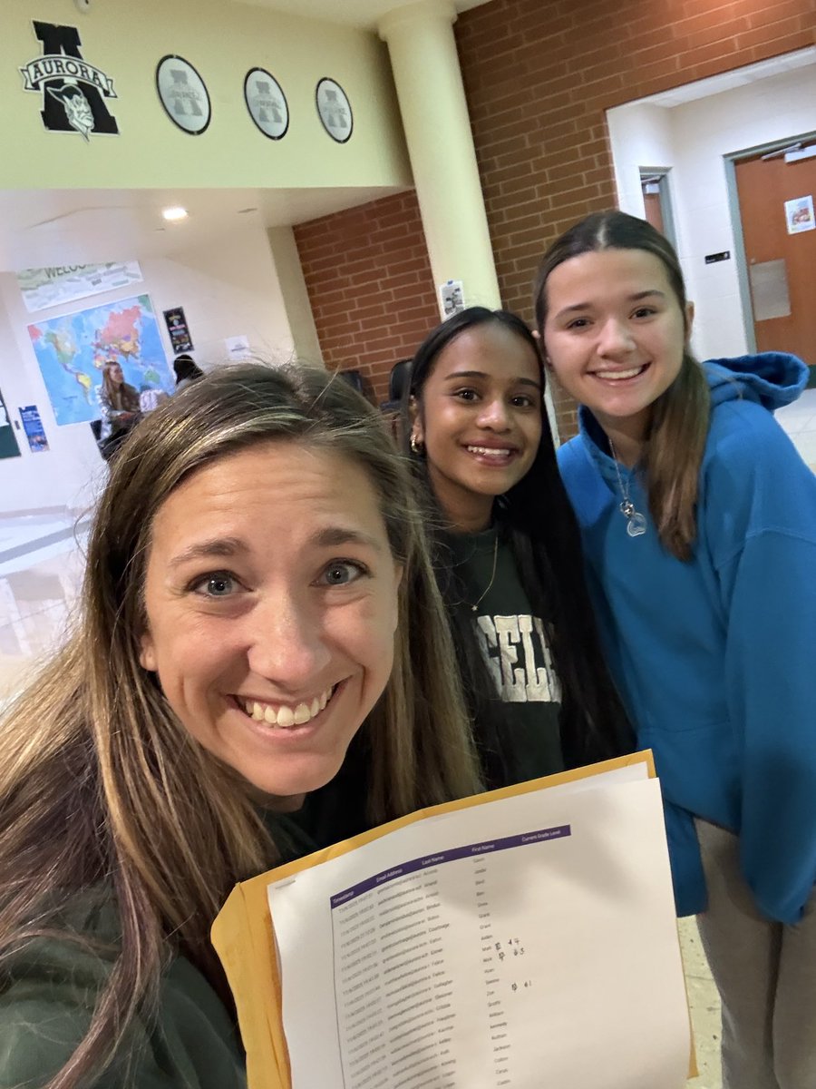 Can’t wait to see everyone at lunch and in the lobby this morning! Stop by to turn in Spirit Bus payments for the trip to Columbus to support <a href="/SoccerAurora/">Aurora Greenmen Boys Soccer</a>! #UnitedGreenmen <a href="/ACSD_MH/">Mike Hayes</a> <a href="/DrPMilcetich/">Paul Milcetich</a> <a href="/torresv4msu/">Victor Torres</a> <a href="/ahsallsports/">Aurora OH All Sports Boosters</a> <a href="/auroraathletics/">Aurora Athletics</a> <a href="/AHS_SeanBaker/">AHS_SeanBaker</a>