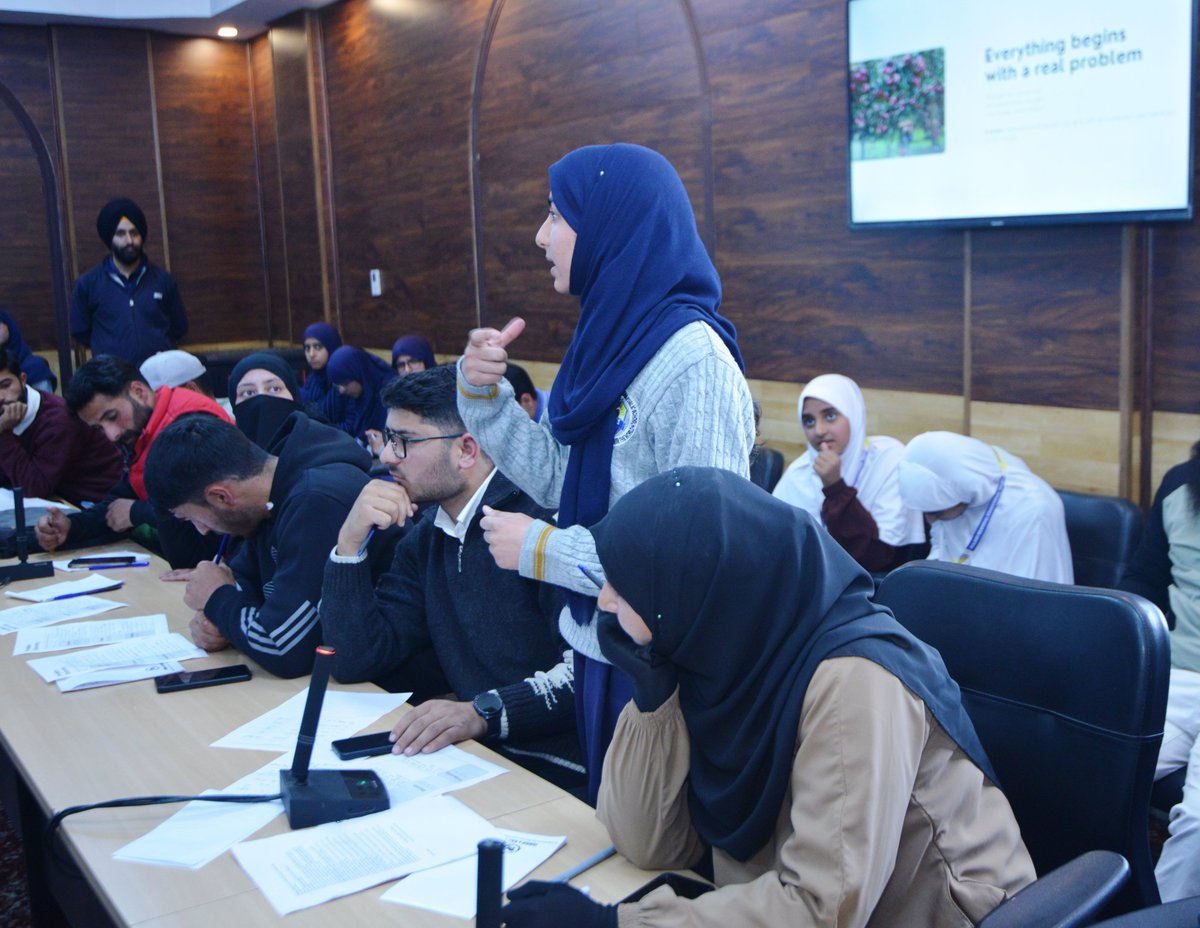 JKEDI4U's tweet photo. #JKEDI, T-Hub Hyderabad begin Mentorship Marathon for 225 shortlisted ideas under J&amp;K #Startup Idea Challenge 
@OfficeOfLGJandK 
@OmarAbdullah
@OfficeofDYCMJK
@DullooAtal
@mandeep082
@DoIC_JK
@diprjk @startupindia https://t.co/tEBXBN8JA5