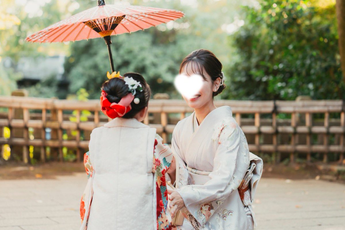 iyy_mpu's tweet photo. ⛩️3歳双子の七五三
1歳半までは記憶がないほど大変だったけど、この撮影データを眺めていると涙が出るほど幸せ😭双子を授かれて本当にうれしい💞 https://t.co/fj436x3THO