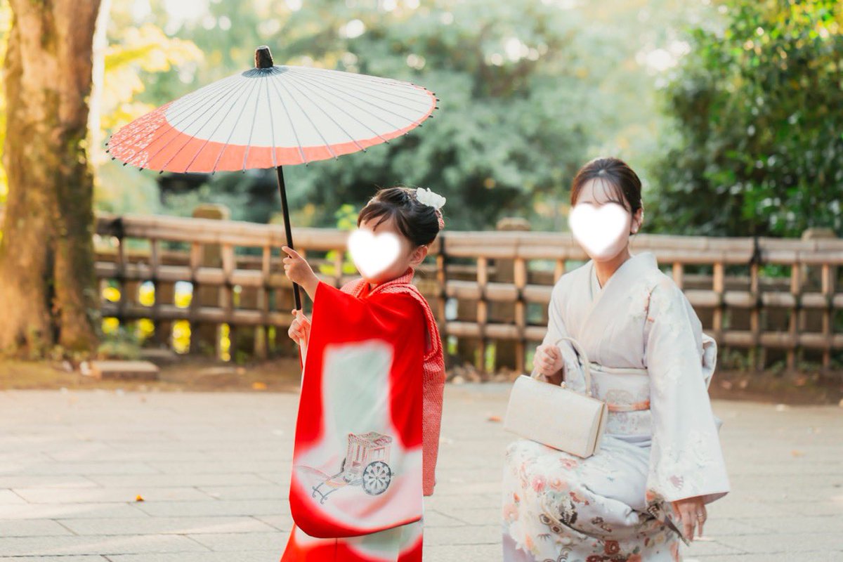iyy_mpu's tweet photo. ⛩️3歳双子の七五三
1歳半までは記憶がないほど大変だったけど、この撮影データを眺めていると涙が出るほど幸せ😭双子を授かれて本当にうれしい💞 https://t.co/fj436x3THO