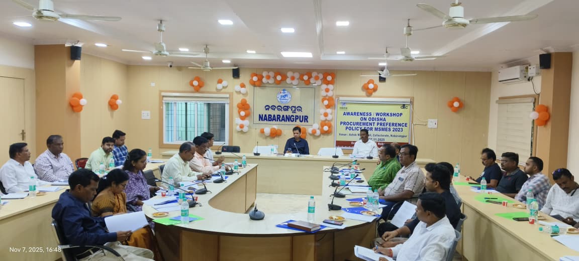 DMnabarangpur's tweet image. The Collector took part in the Awareness Workshop on Odisha’s Procurement Preference Policy for MSMEs 2023, where discussions highlighted strategies to boost local business and foster inclusive economic development. #MSMEGrowth #ProcurementPolicy @CMO_Odisha @MsmeDepartment