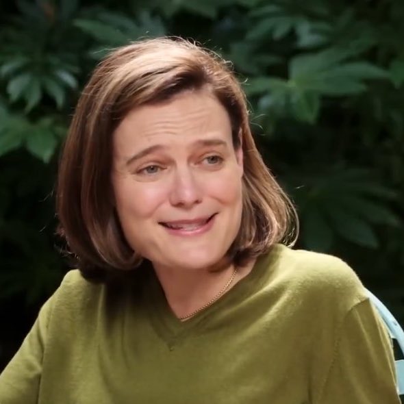 Babygravy9's tweet image. POV it’s about seven thousand years ago in a smoke-filled longhouse somewhere in Central Europe and you just did a bad.