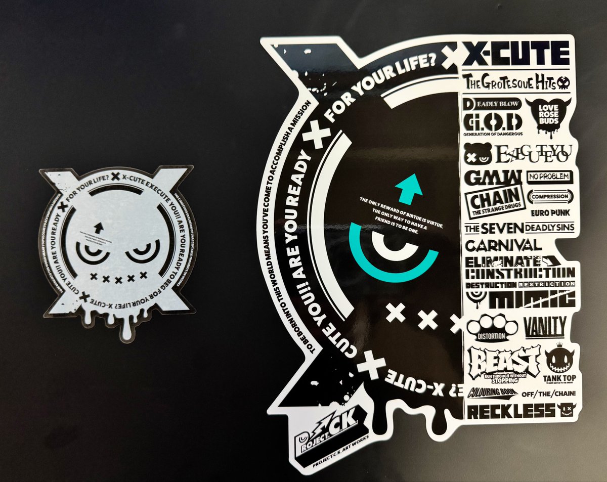「デザフェス用新作ステッカーも届きました 見本用ボードにハリハリします。2枚目3枚」|Project.C.K.のイラスト