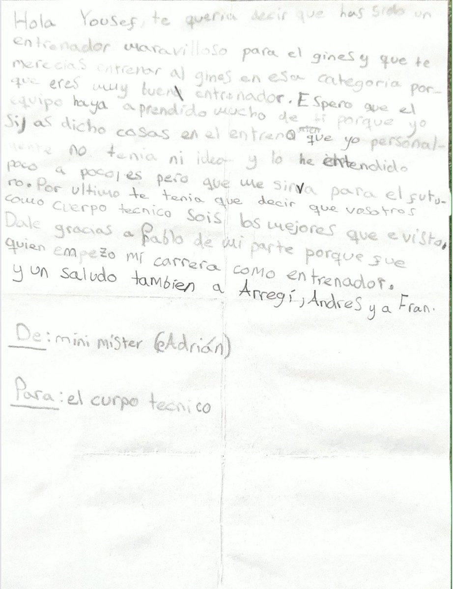 A principios de la temporada pasada el hermano de un jugador nuestro, tuvo este detalle con mi cuerpo técnico y conmigo. 

Durante la temporada le dimos un rol más en nuestro CT (a veces hasta decidía los titulares ).

Cada vez que la veo la carta, no puedo evitar emocionarme.
💛