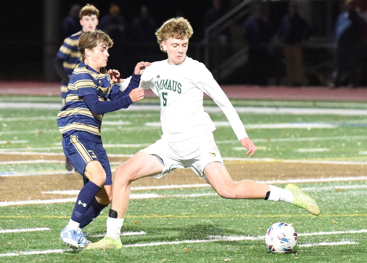 Boys Soccer - Hornets use strong defensive effort, Przybylski PK to beat LaSalle College - again - in PIAA State opener.

emmaussports.com/post/boys-socc… via <a href="/scotty1021/">Emmaussports.com</a>