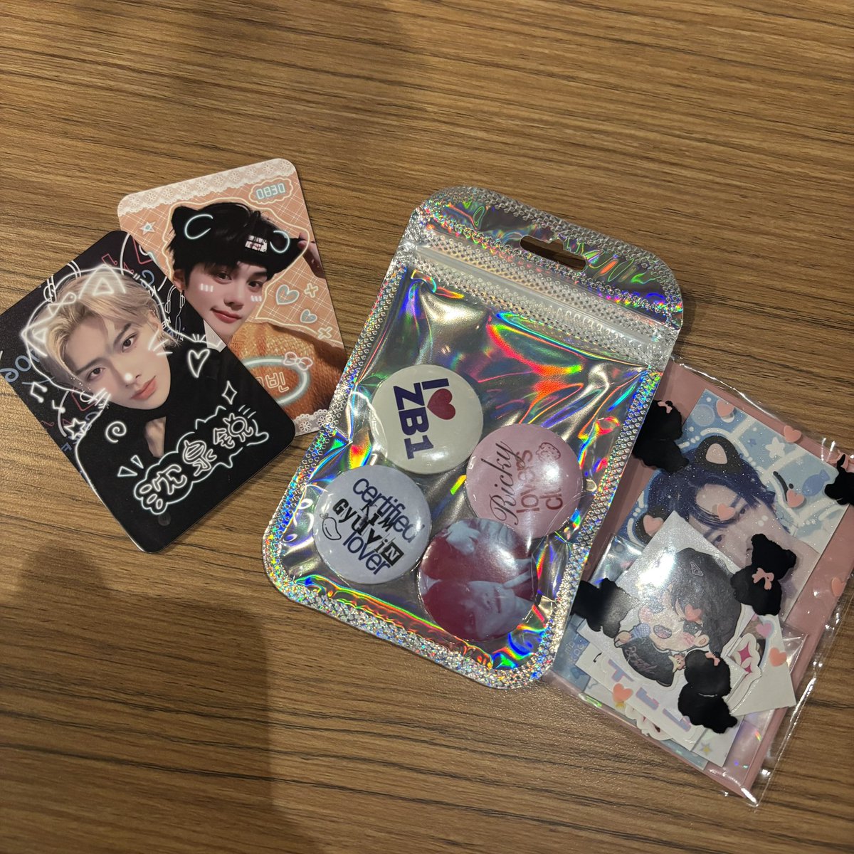 ruingst's tweet image. thank yew queens...