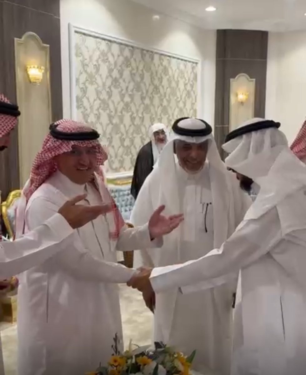 منصور المنصور. tweet media