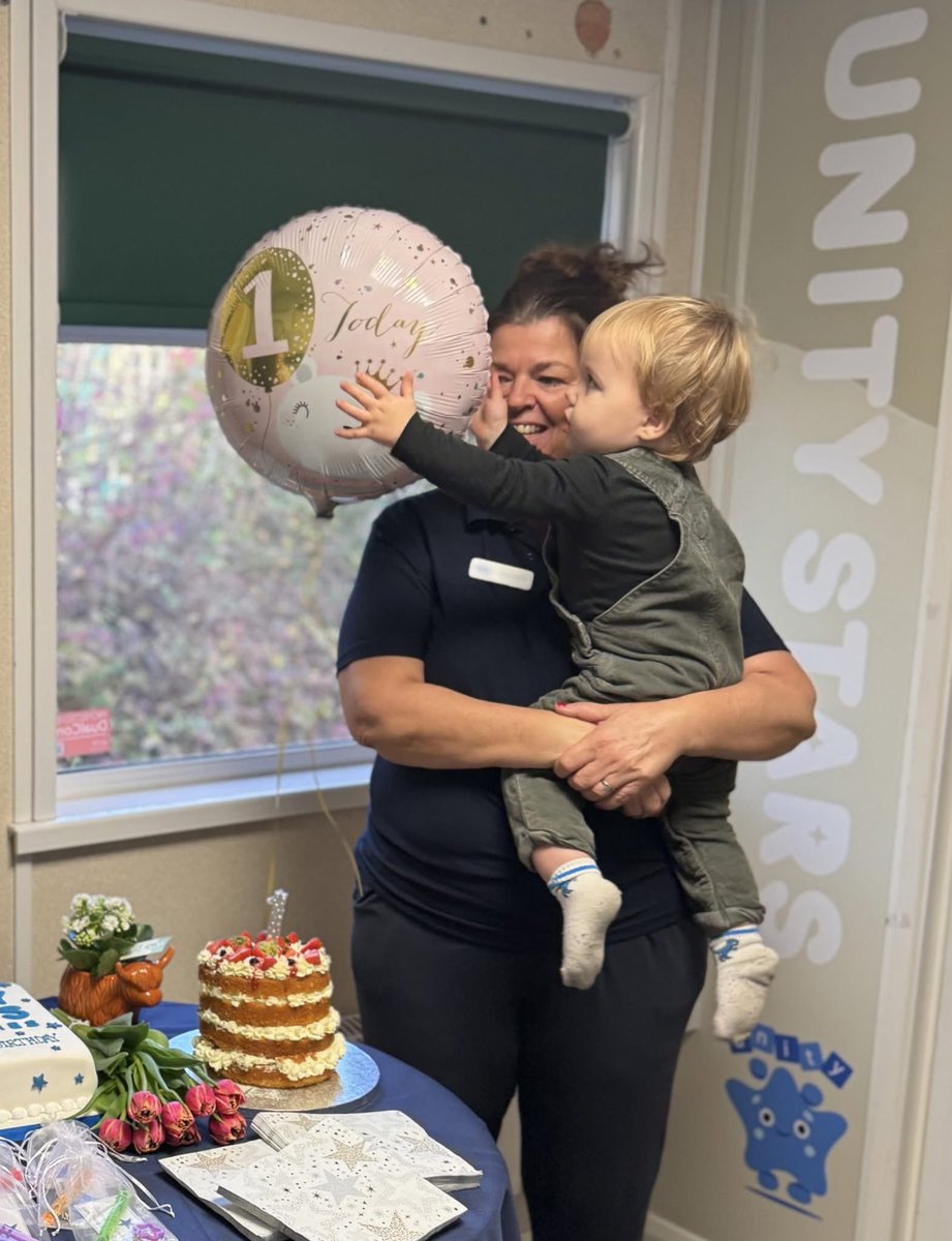 UnitySchoolsP's tweet image. Our first Unity Stars nursery in Chalkstone Way, Haverhill, recently celebrated it’s first birthday!

The nursery hosted a drop-in session, including a slice of cake, to say thank you to everyone for their support. 

🎉 🥳 🎂